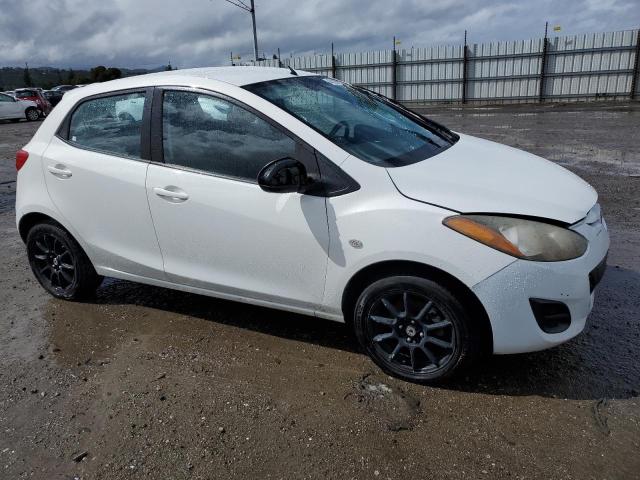 JM1DE1KZ5E0178854 Mazda 2 Sport