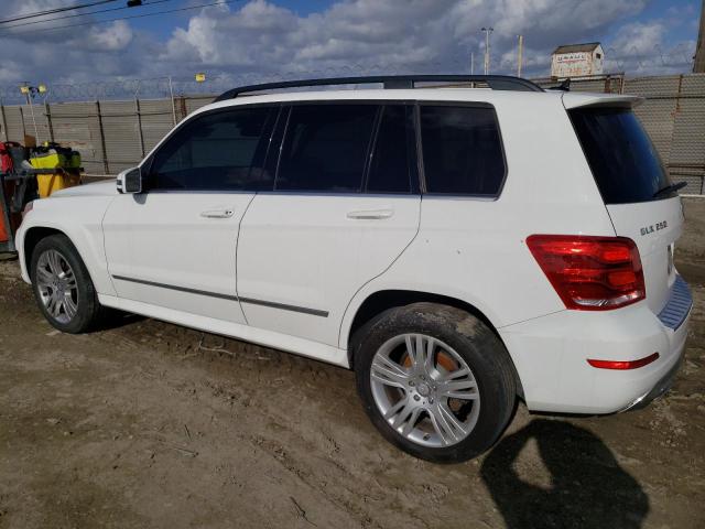 2015 MERCEDES-BENZ GLK 250 BL - WDCGG0EBXFG360648
