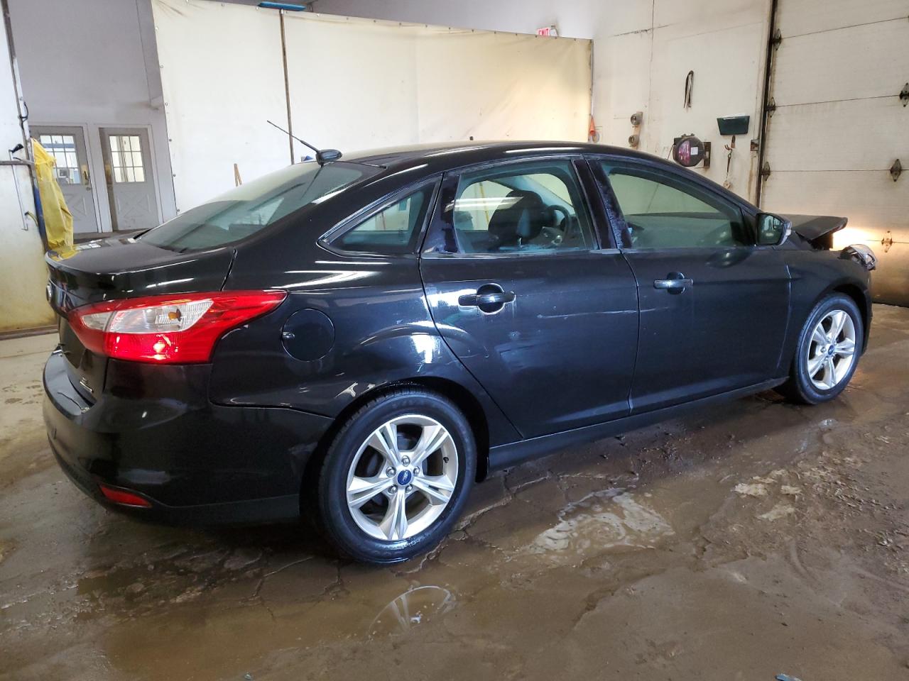 1FADP3F21EL137211 2014 Ford Focus Se