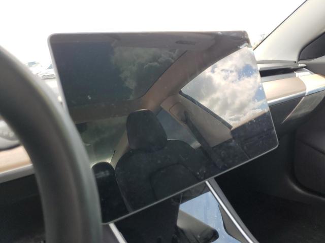 5YJ3E1EB1KF191950 Tesla MODEL 3