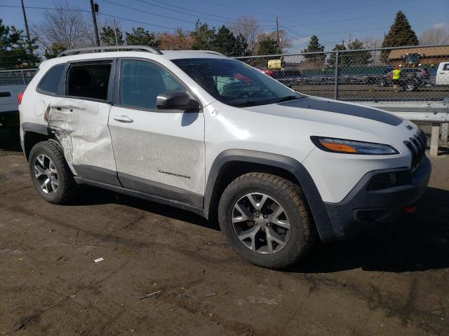 1C4PJMBB9HW528355 Jeep Cherokee Trailhawk