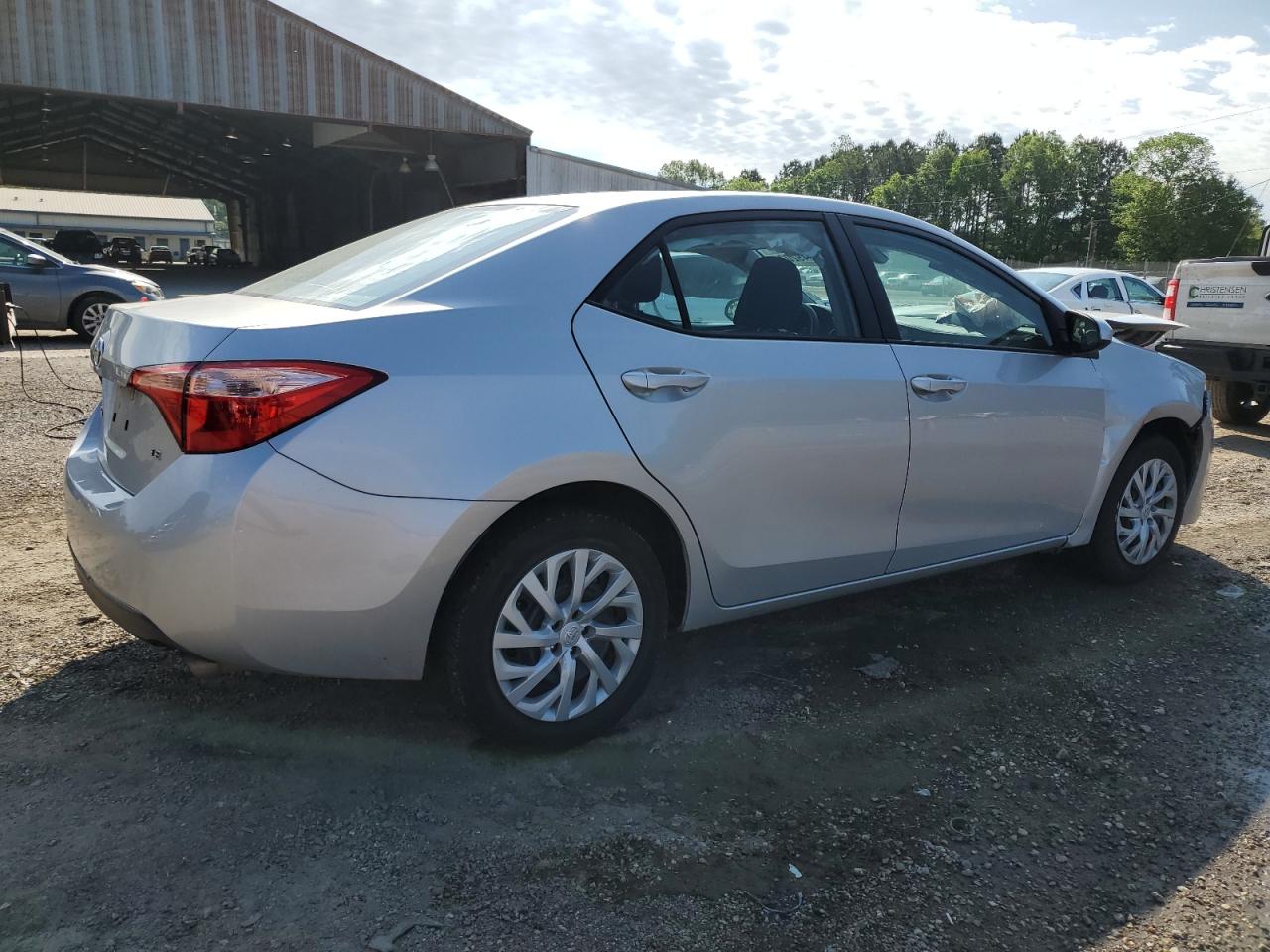 5YFBURHE4JP847726 TOYOTA COROLLA 2018