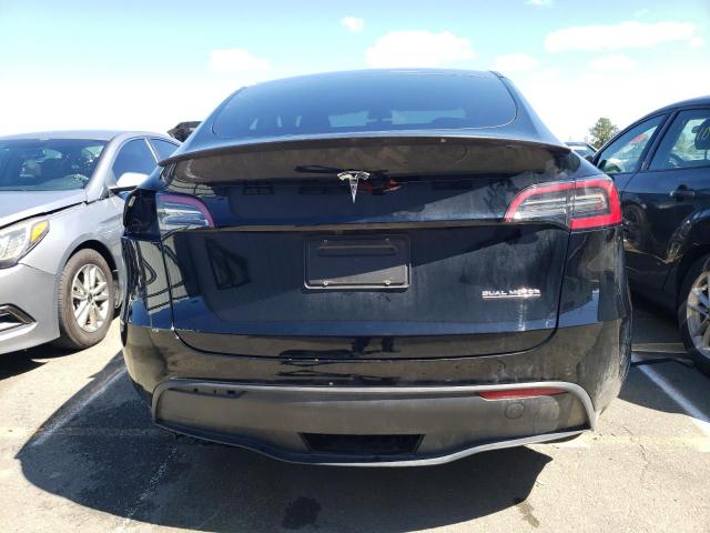 7SAYGDEF0NF338528 Tesla Model Y