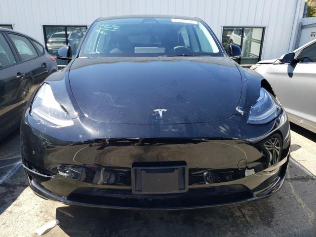 7SAYGDEF0NF338528 Tesla Model Y