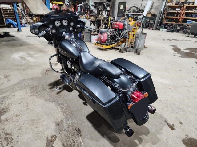 2006 HARLEY-DAVIDSON FLHXI - 5HD1KBW106Y678534