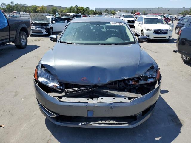 2015 VOLKSWAGEN PASSAT S - 1VWAT7A33FC049324