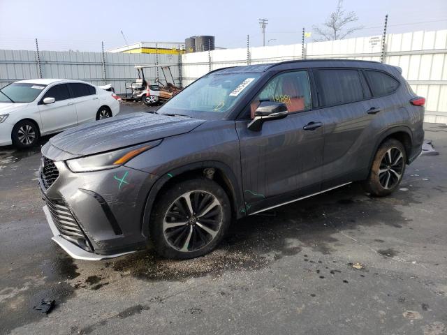 2022 Toyota Highlander XSE