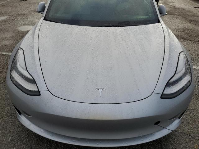 5YJ3E1EB4JF099522 Tesla MODEL 3