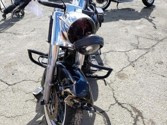 2008 HARLEY-DAVIDSON FLHRC - 1HD1FR4388Y616861
