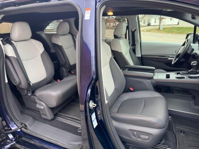 2021 TOYOTA SIENNA XSE 5TDDSKFC1MS001606