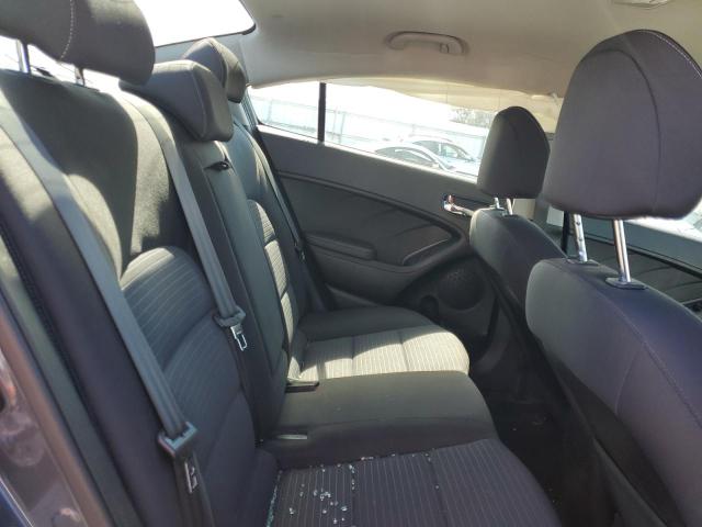 KNAFX4A6XG5477058 KIA FORTE LX