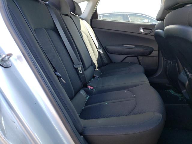 5XXGT4L3XJG271117 KIA Optima Lx