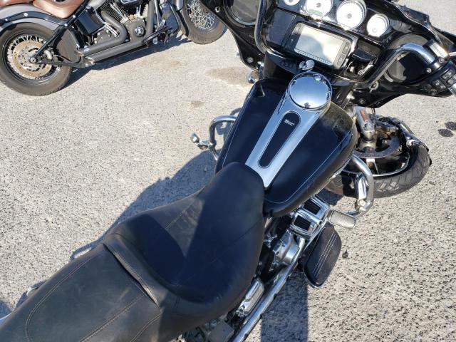 2015 HARLEY-DAVIDSON FLHXS STRE - 1HD1KRM1XFB602454