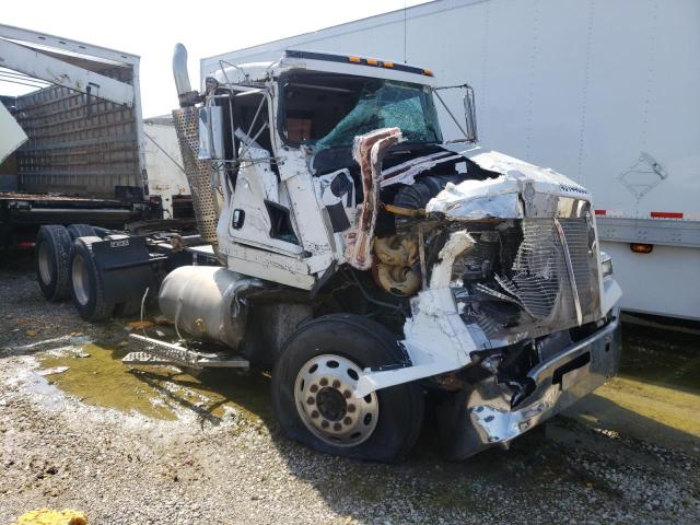 Kenworth Tractor salvage cars for sale: 2005 Kenworth Construction T800