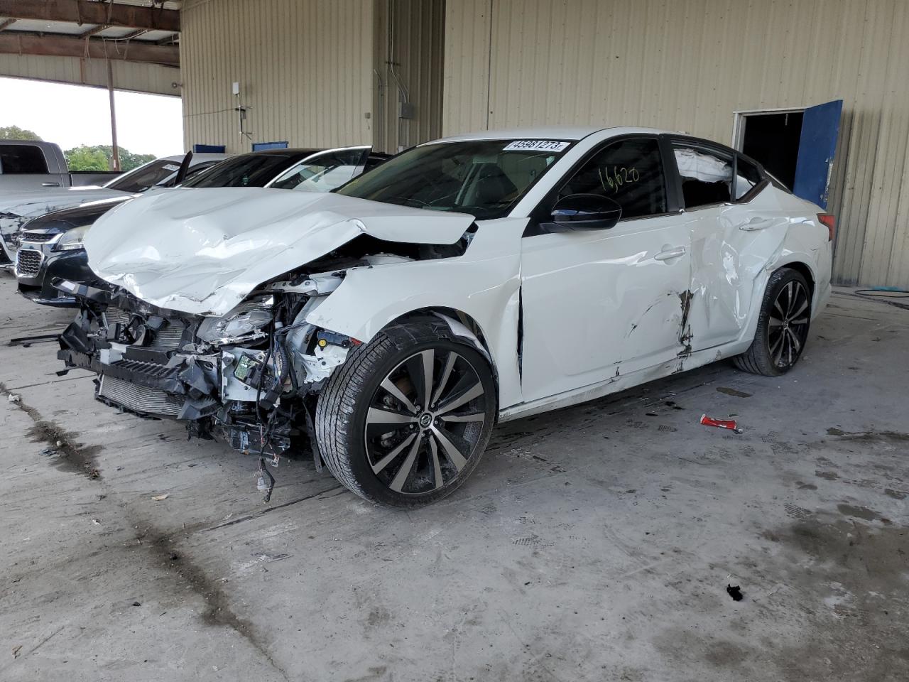 1N4BL4CV3NN348888 NISSAN ALTIMA SR 2022