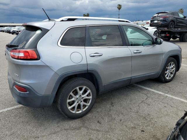 1C4PJLCB8FW506918 Jeep Cherokee Latitude
