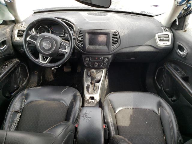 3C4NJDBB8JT308093 Jeep Compass Latitude