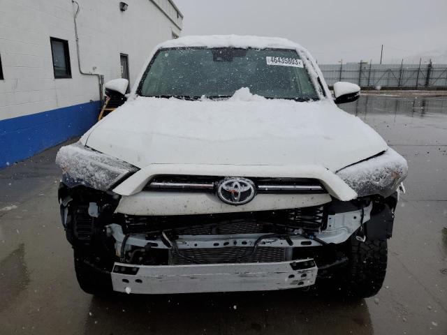 2021 TOYOTA 4RUNNER SR - JTENU5JR9M5959812