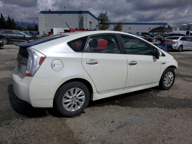 JTDKN3DP6F3069155 Toyota PRIUS PLUG-IN