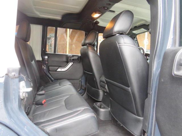 1C4BJWEG1HL667622 Jeep Wrangler Unlimited Sahara