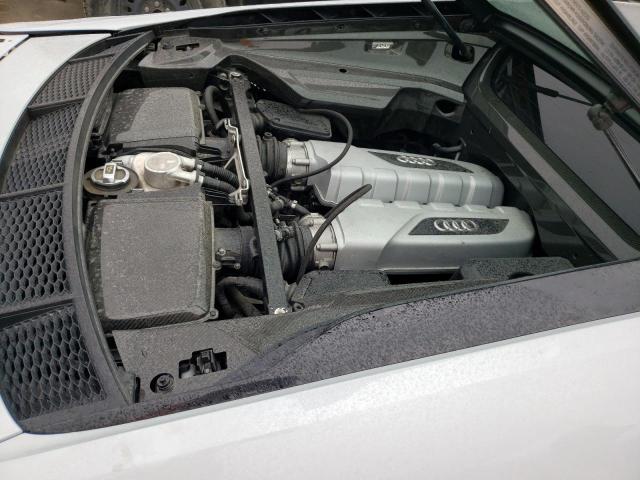 2017 AUDI R8 5.2 PLU - WUAKBAFX6H7901926