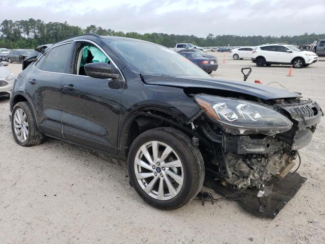 1FMCU9J9XNUA06273 Ford Escape Titanium