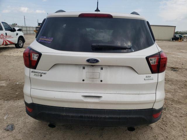 1FMCU0GD4KUA81442 Ford ESCAPE SE