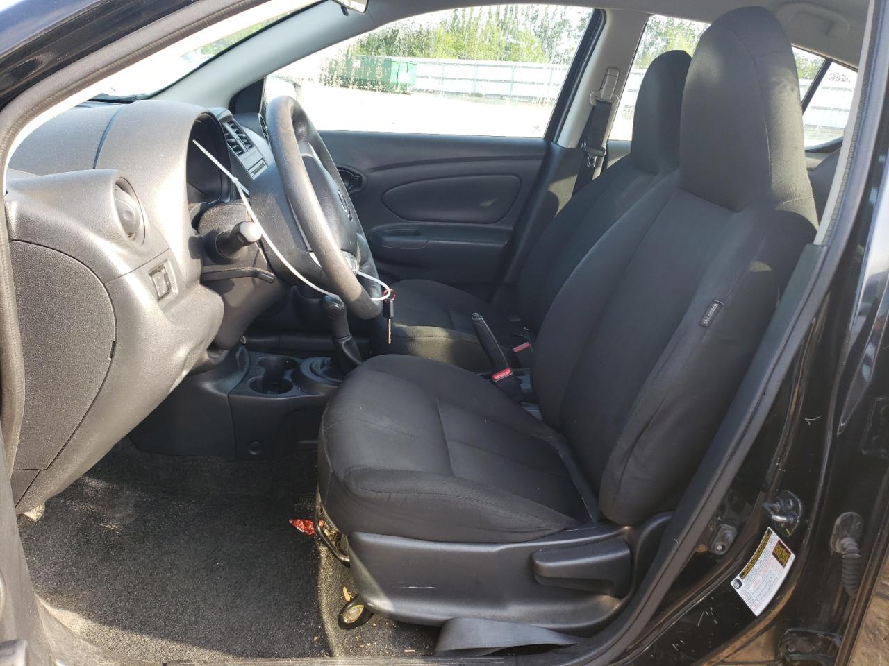 3N1CN7AP7HL807040 NISSAN VERSA 2017