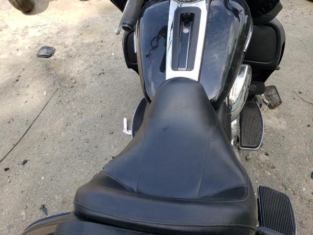 2018 HARLEY-DAVIDSON FLTRU - 1HD1KGD19JB622188