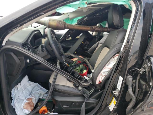 1FMCU9J9XNUA06273 Ford Escape Titanium