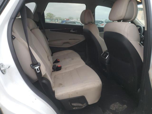 5XYPG4A38GG147150 KIA SORENTO LX