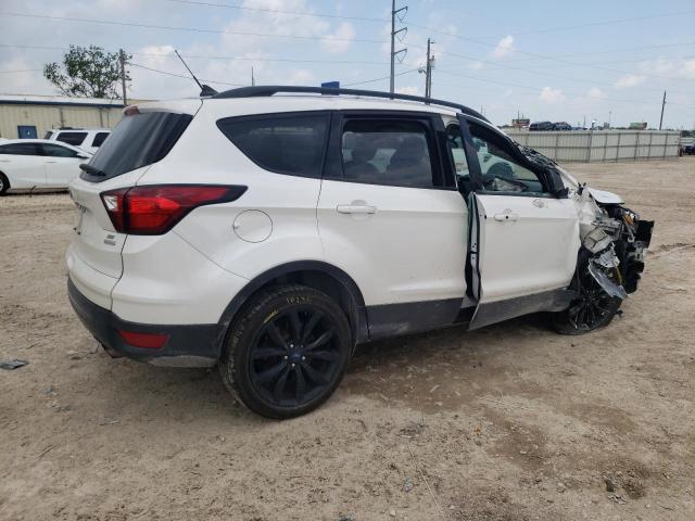 1FMCU0GD4KUA81442 Ford ESCAPE SE