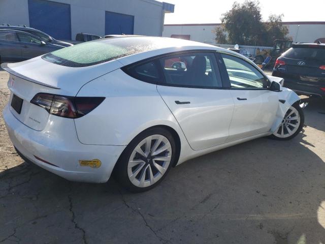 5YJ3E1EB6NF336663 Tesla MODEL 3