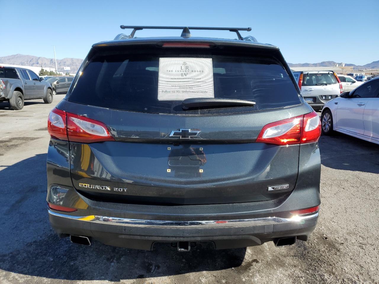 2018 Chevrolet Equinox Premier vin: 3GNAXNEXXJS523076