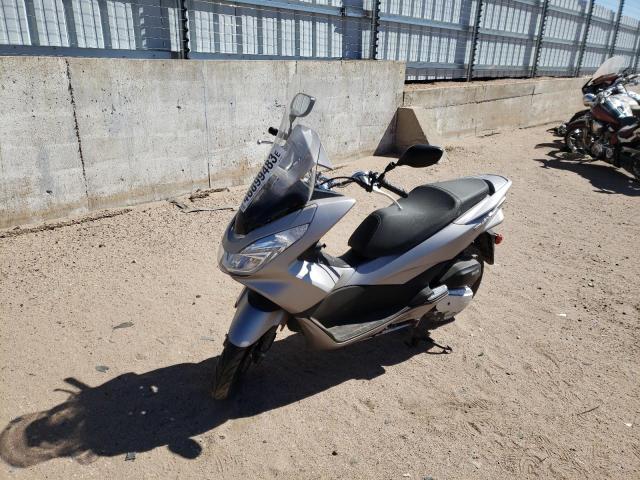 2016 HONDA PCX 150 RLHKF180XGY101432