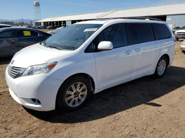 2013 Toyota Sienna XLE