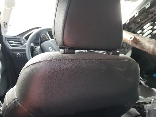 1FMCU9J9XNUA06273 Ford Escape Titanium