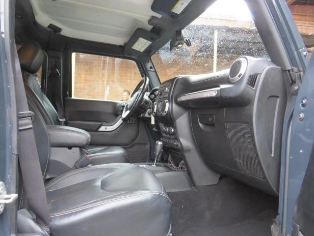 1C4BJWEG1HL667622 Jeep Wrangler Unlimited Sahara