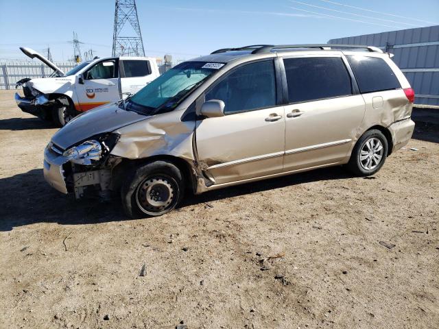 2004 Toyota Sienna XLE