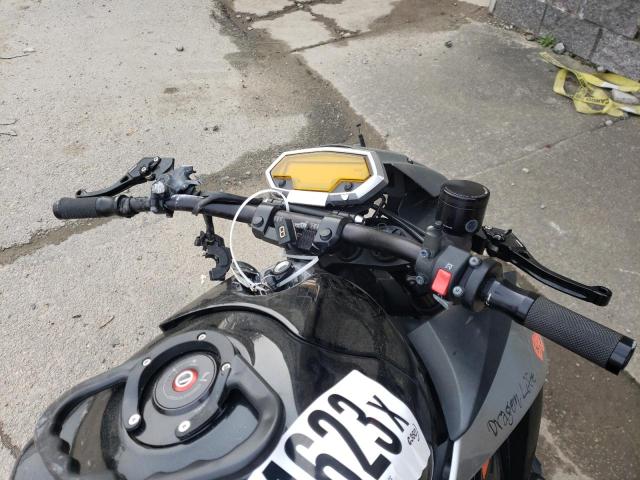 2010 KAWASAKI ZR1000 D - JKAZRCD1XAA001602