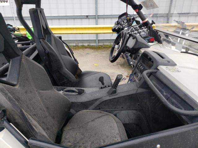 2016 CAN-AM COMMANDER - 3JBKKAP2XGJ001927