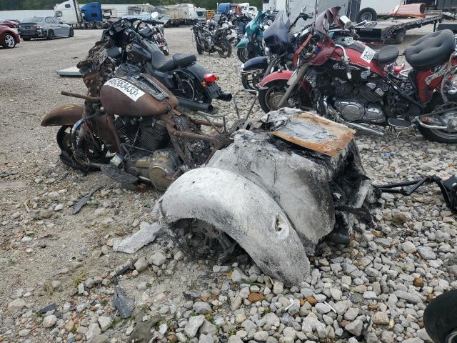 2022 HARLEY-DAVIDSON FLHTCUTG 1HD1MAF13NB851590