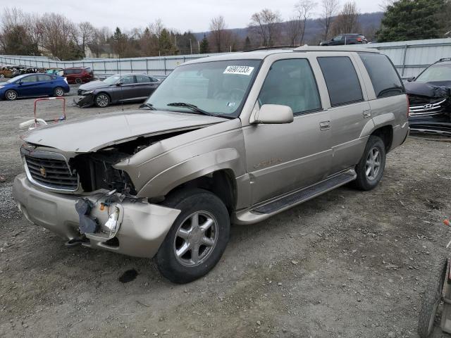 2000 Cadillac Escalade Luxury