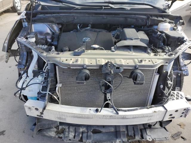 5TDJZRFH8KS605427 Toyota Highlander Se