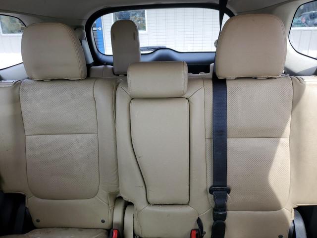 JA4AZ3A35GZ016828 Mitsubishi Outlander Se