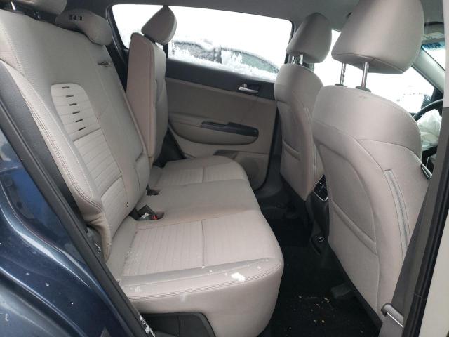 KNDPMCAC6J7438401 KIA Sportage Lx