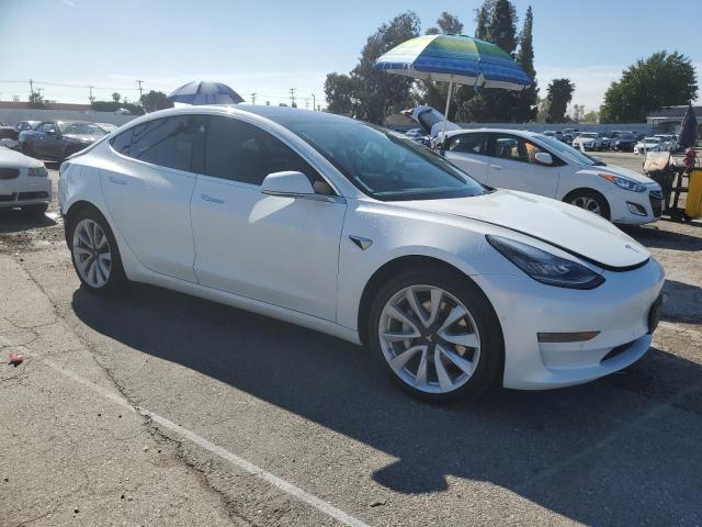 5YJ3E1EBXKF450967 Tesla MODEL 3