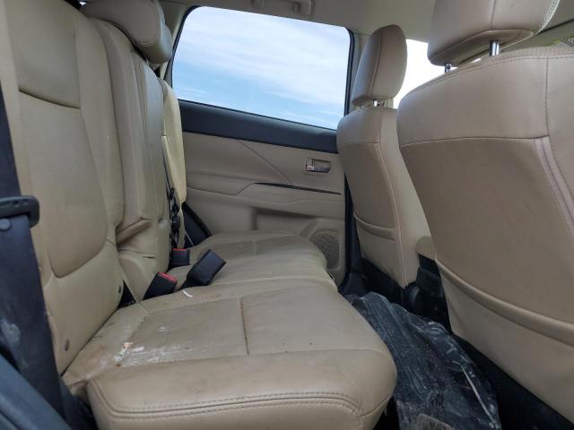JA4AZ3A35GZ016828 Mitsubishi Outlander Se