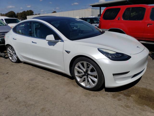 5YJ3E1EA8JF049004 Tesla MODEL 3