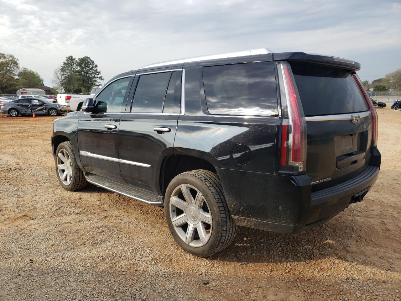 1GYS4BKJ8HR204917 2017 Cadillac Escalade Luxury